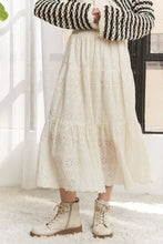 The Artisan Midi in Beige