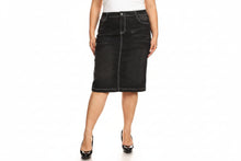 Plus Rose Skirt in Black Wash