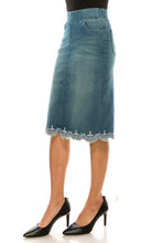 Denim Skirt with Lace Accent 79039 in Vintage Wash