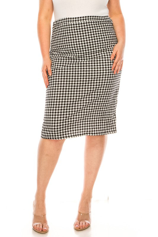 Plus Printed Knee Length Pencil Skirt 170 in Black/White