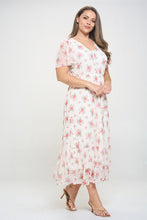 Plus V-Neck Mesh Maxi Floral Dress 7923