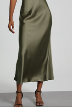 Silk Stain High Waisted Skirt 9202 in Green