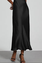 Silk Stain High Waisted Skirt 9202 in Black