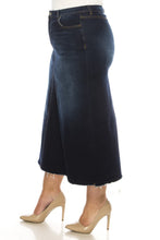 The Carolyn Plus in Dark Indigo