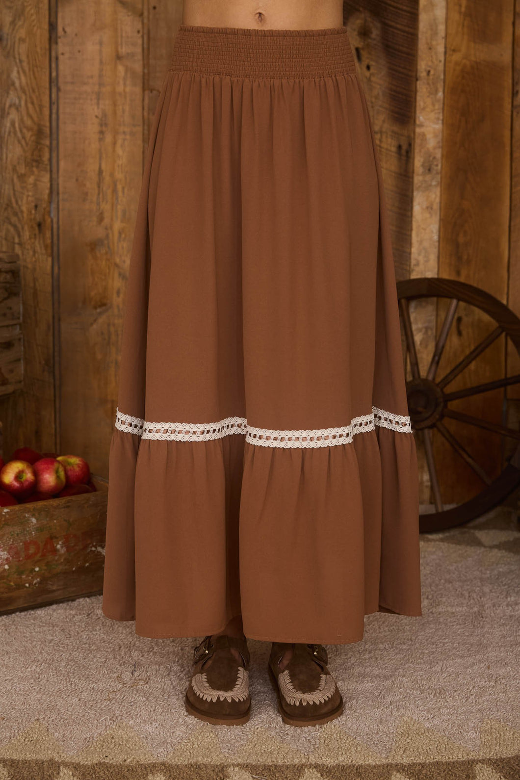 Contrast Lace Trim Midi Skirt in Lt Brown - 2666