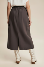 Sloane Cargo in Charcoal