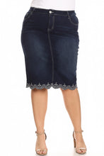 The Roselle Plus in Dark Indigo