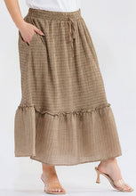 The Odette Plus Skirt in Olive