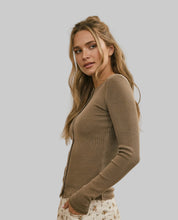 Long Sleeve Knit Top In brown