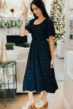 Twila in Kitchen Blue