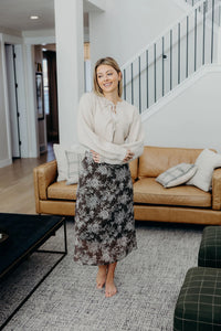 Bow Front Cropped Sweater in Heathered Oatmeal
