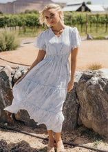 The Eden in Whimsical Floral