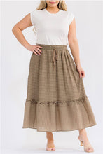 The Odette Plus Skirt in Olive
