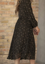 Louise Brown Floral Pleated Midi Dress