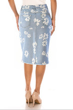 Daisy Denim Skirt in Light Indigo