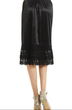 Lace Slip/Skirt Extender K5L in Black