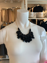 1212 Riah Fashion Necklace and Earrings