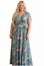 The Seraphina Plus Maxi Dress