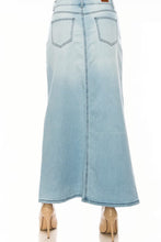 Long Denim Pencil Skirt Style 89141 in Light Indigo Wash