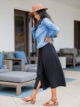 The Reed Pleated Midi in Black