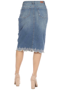 Denim Skirt with Lace Accent 77227 in Vintage Wash